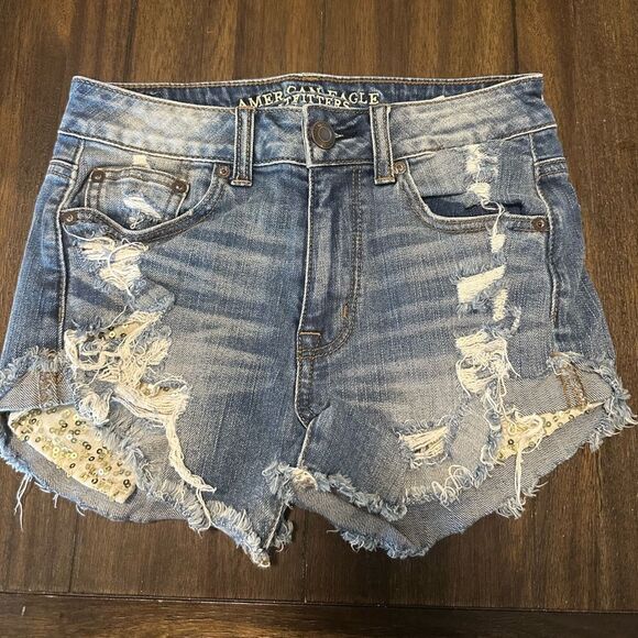 AMERICAN EAGLE Distressed Hi-Rise Festival Jean Shorts Size 0 Sequin Pockets - Picture 2 of 5
